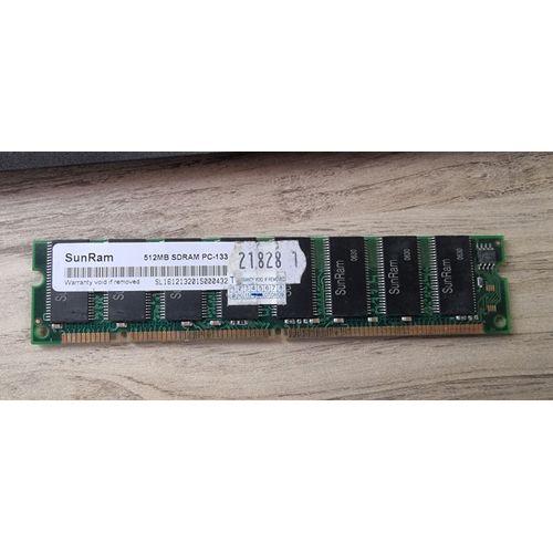 Mémoire 512MB PC133 SDRAM DIMM