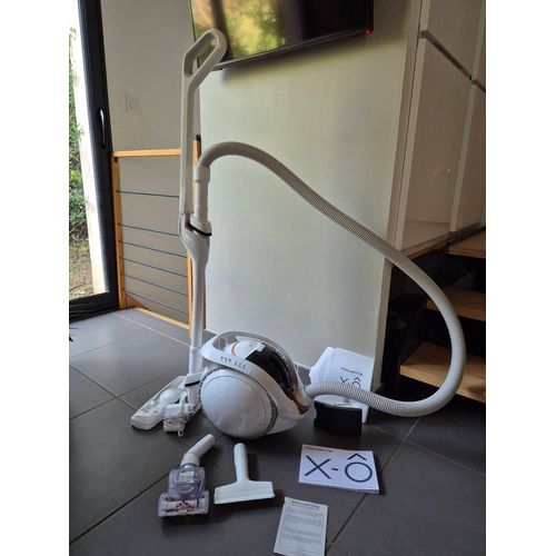 Aspirateur rowenta x-o 160