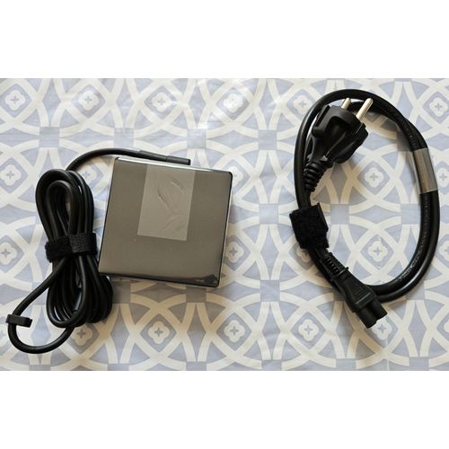 ASUS ROG 100W USB-C Adaptateur secteur A20-100P1A