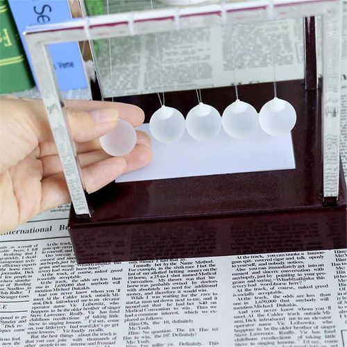 Mardi Gras Cadeaux Newtons Led Lumière Énergie Bureau À La Maison Science Jouets Décoration Intérieure 245270