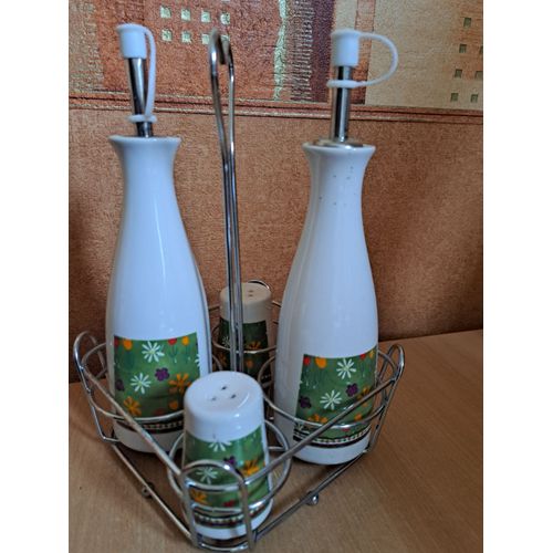 Set Huile Vinaigre Sel Et Poivre Neufs Sur Support En Inox En Céramique
