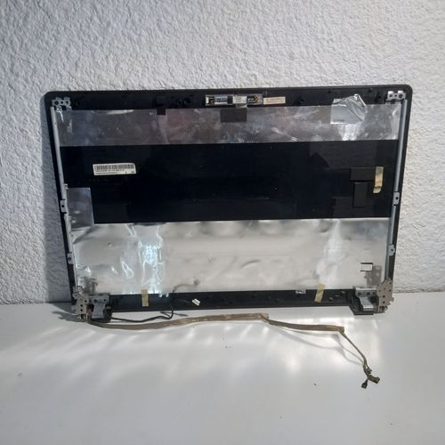 Asus X73S plasturgie écran + charnières + webcam et Cable  13N0-KNA0D01