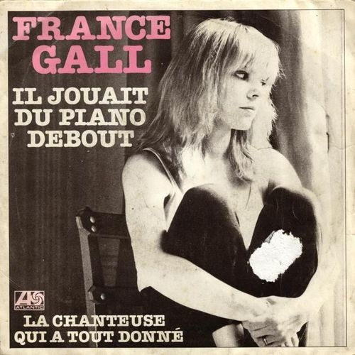 Il Jouait Du Piano Debout