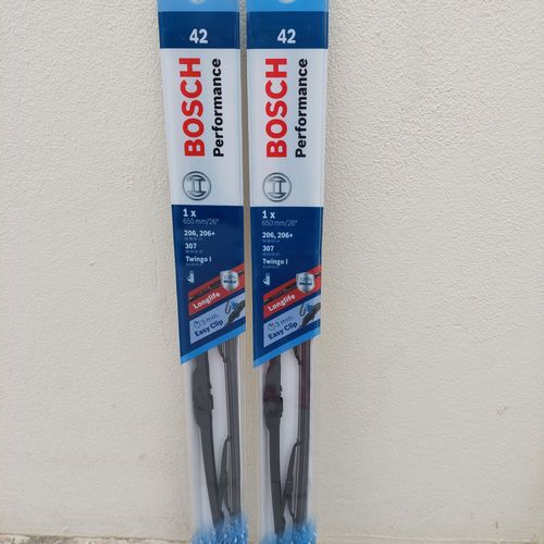 Vends Paires D'essuie-Glaces Bosch N°42 (Voir Les Véhicules Correspondants Sur La Photo)