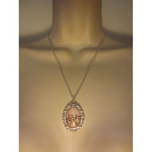 Collier Avec Cabochon Orange