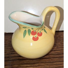 Petit Pot À Lait En Faïence De Lunéville "Cerises"
