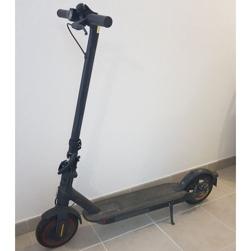Trottinette Électrique Xiaomi Mi Electric Scooter Pro 2