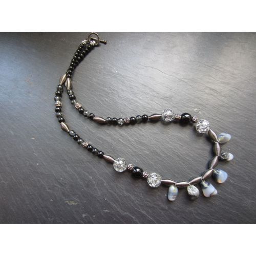 Collier Avec Pendentif En Agate Noire Rayée