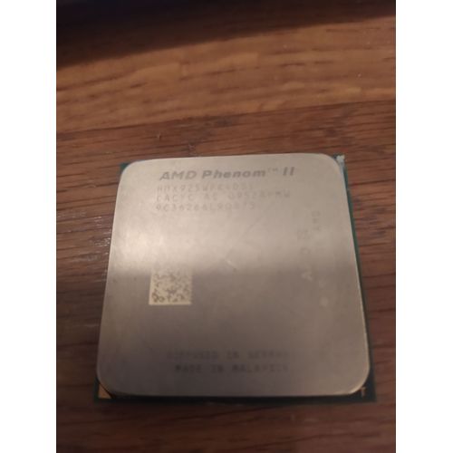 AMD Phenom II X4 925 - 2.8 GHz - 4 Coeurs - Socket AM3 - Box