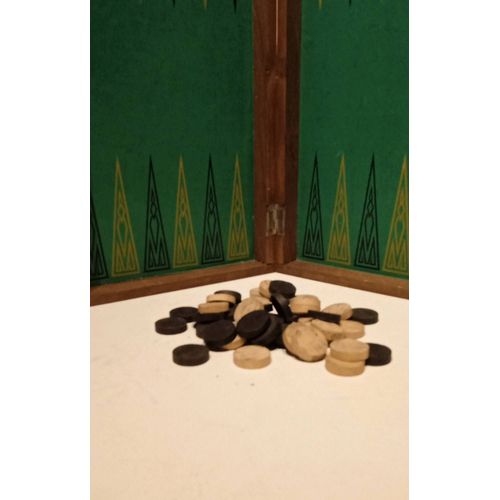 Jeu Ancien De Jacquet Et De Dames En Bois