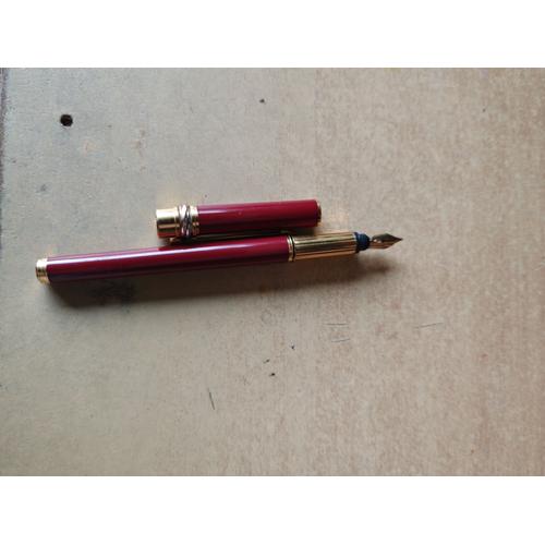 Stylo Plume « Must De Cartier Trinity Rouge Laque Et Or