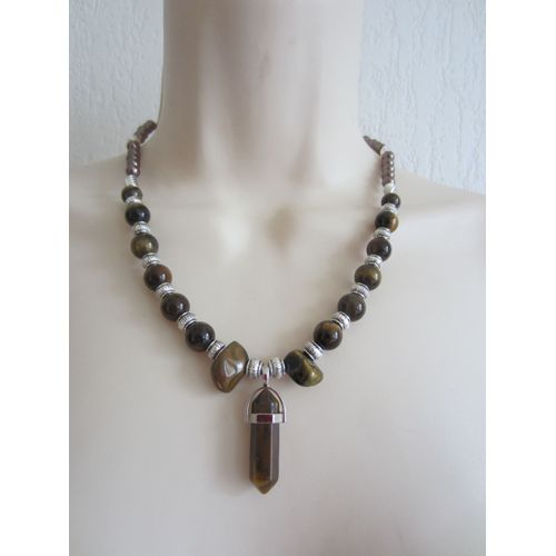 Collier Avec Pendentif Et Pierres ?il De Tigre