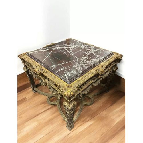 Grande Table Carré Style Louis Xv En Hêtre Doré Sculpté Et Marbre Marron Foncé