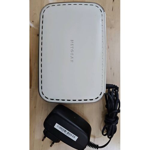 NETGEAR GS605 5-Port Gigabit Desktop Switch - Commutateur - 5 x 10/100/1000 - de bureau
