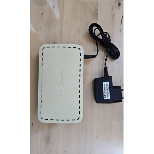 NETGEAR GS608 v4 Switch 8 ports Gigabit 10/100/1000 auto