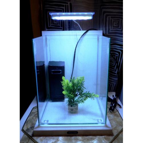 Aquarium Zolux 10 Litres Sur Socle Avec Éclairage Led Et Filtre