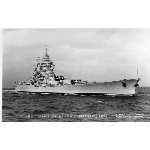 Cpa Noir Et Blanc - Theme Bateaux - Navires - Batiment De Ligne Richelieu