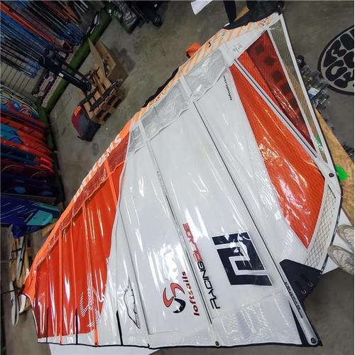 Voile Windsurf Racing Blade Loftsails 2016 8.6 Occasion C