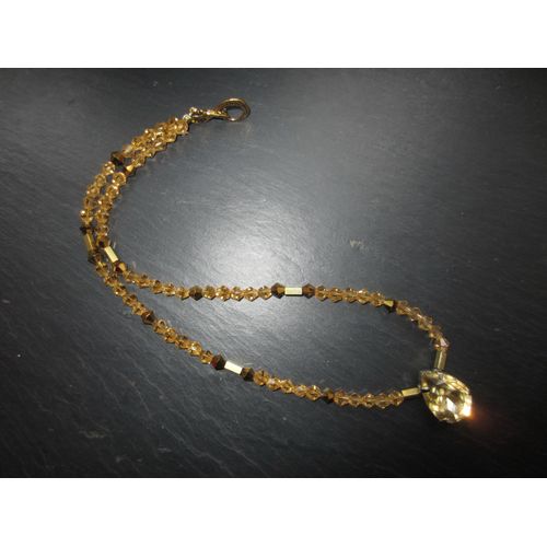 Collier Champagne En Perles De Verre Avec Cabochon
