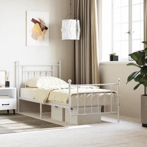 Prolenta Premium - Cadre de lit métal sans matelas avec pied de lit blanc 90x200cm
