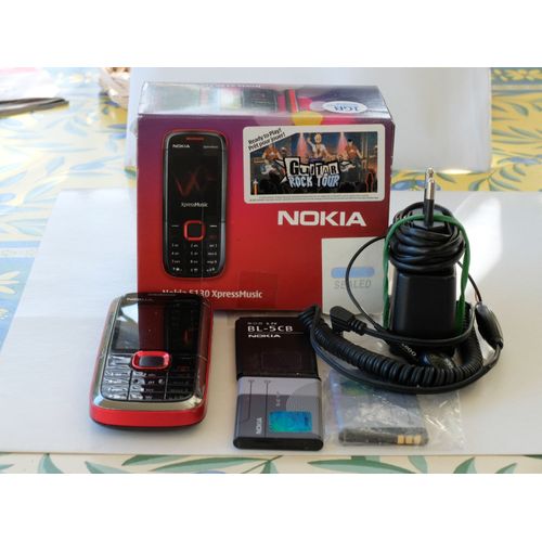 Nokia 5130 Xpress Music Noir/Rouge
