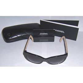 Lunettes De Soleil Chanel Modèle 5288q C817