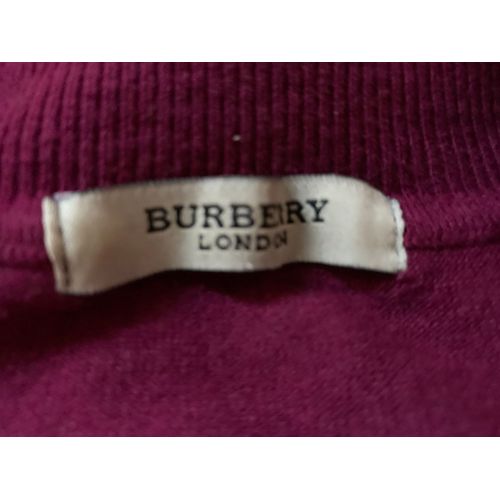 Cardigan Burberry Manches Longues Taille 34 Très Bon État. Convient À Une Femme Menue Ou Bien À Une Ado.