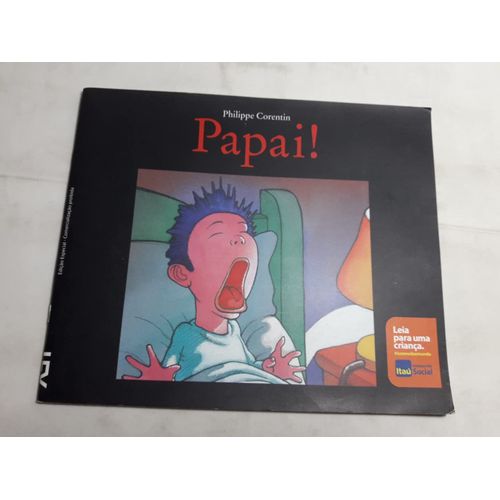 Papai Leia Para Uma Crianca