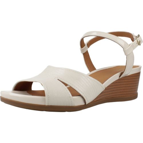 Geox D Marykarmen Colour Beige