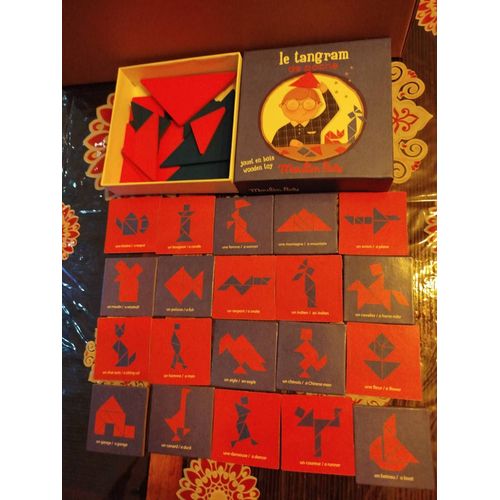 Le Tangram De Poche - Jouet En Bois - Wooden Toy - De Chez Moulin Roty - 1 À 2 Joueurs - 20 Cartes Avec 40 Figures À Reproduir Et 14 Pièces En Bois.
