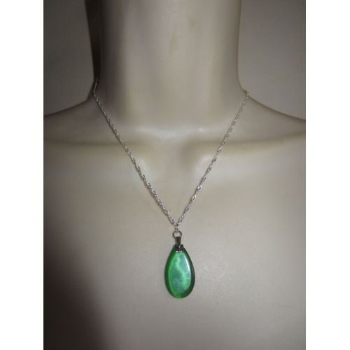 Collier Plaqué Argent Avec Pendentif Vert