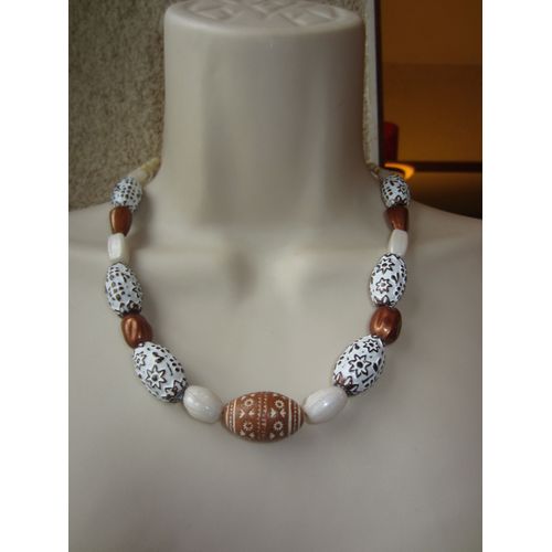 Collier En Bois Et Céramique Marron Et Blanc