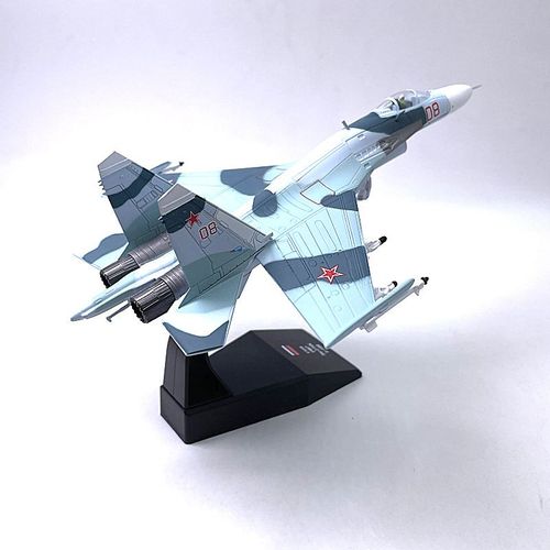 Modèle De Chasseur En Flanelle Su-27 Très Réaliste 1:100 – Superbement Détaillé Et Réaliste, Un Must Have Pour Les Collectionneurs Et Les Présentations