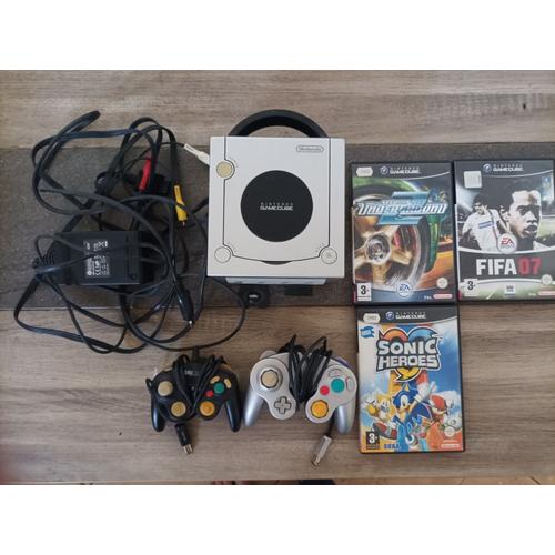 Nintendo Game Cube + 4 Jeux