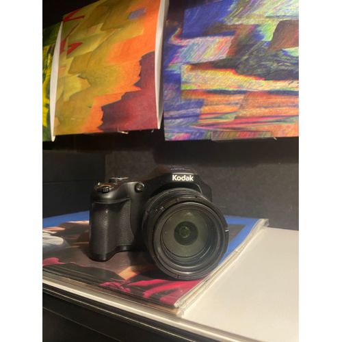 Kodak Pixpro AZ651