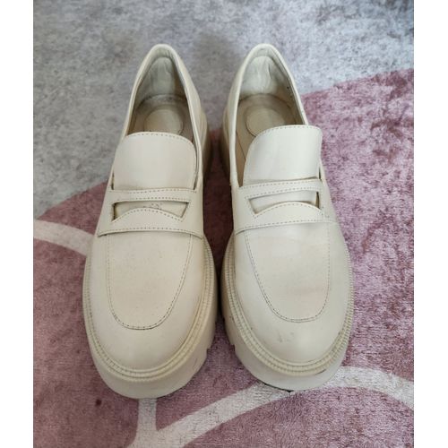 Chaussures Bershka, Taille 39