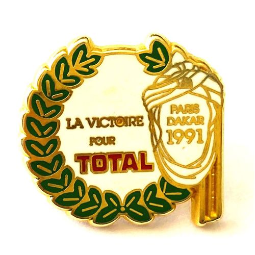 Pins Carburants Victoire Pour Total Rallye Paris-Dakar 1991/ Signé Arcane