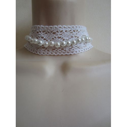 Collier Ras Du Cou Blanc Avec Perles En Verre