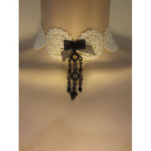 Collier Ras Du Cou Blanc Et Noir Avec Noeud Et Pendentif
