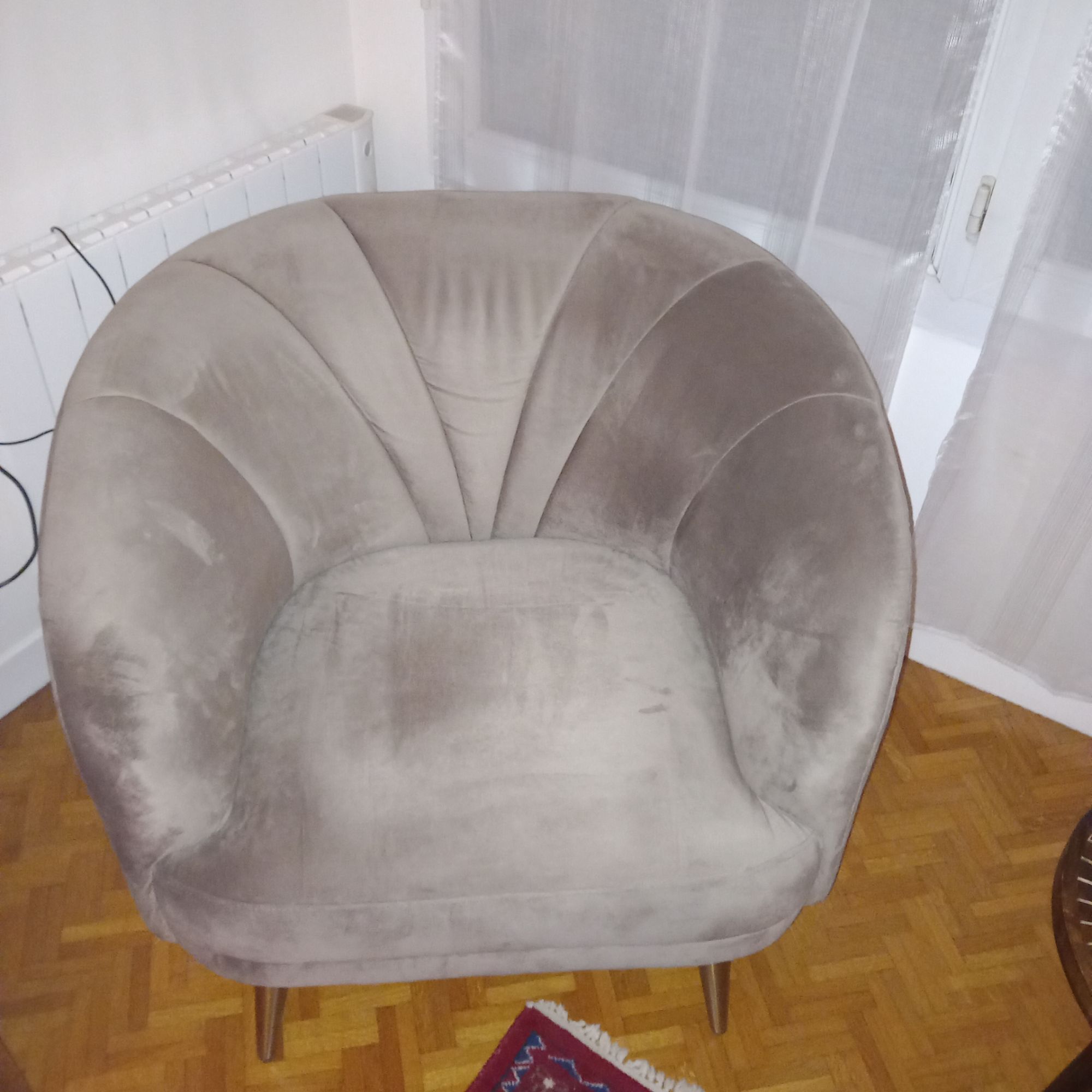 Fauteuil De Salon Tissu Alcantata Couleur Taupe État Neuf