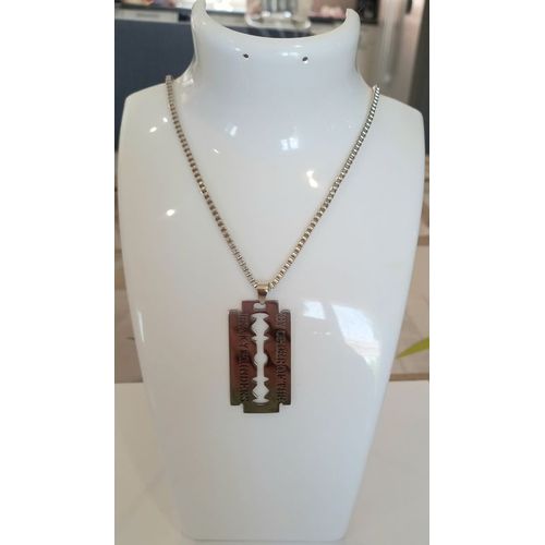 Collier Pendentif Peaky Blinders Argente ! Acier Inoxydable