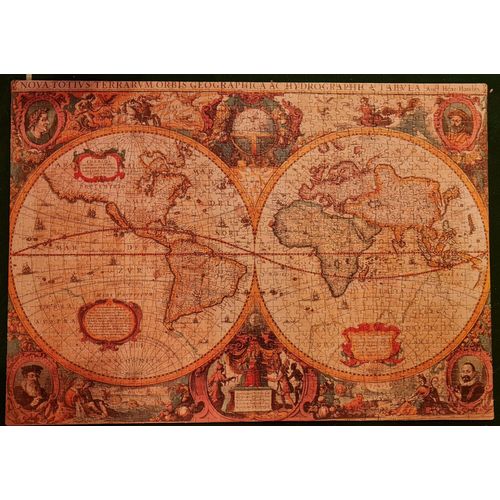 Puzzle 1000 Pièces. Ancienne Mappemonde