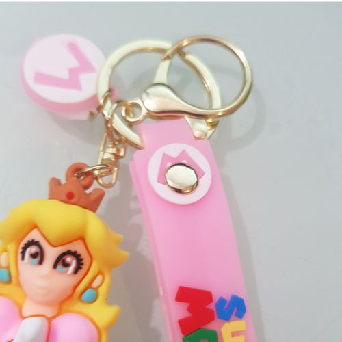 Porte-Clés Princesse Peach - Élégance Et Charme Super Mario !