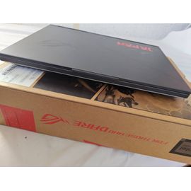 Asus Rog Strix G16-G614JI-N3082W - 16" Intel Core i7 - Ram 32 Go - DD 1 To