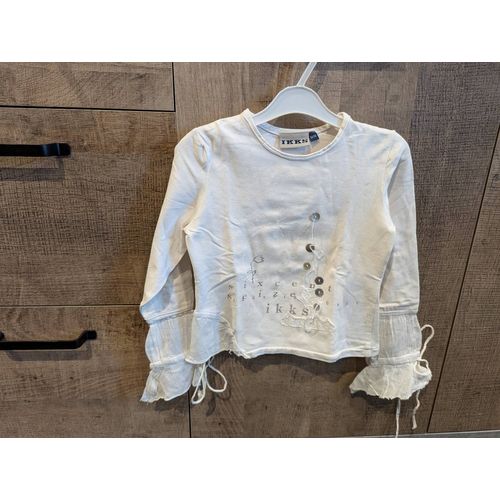 Tee Shirt Écru Manches Longues Ikks Taille 5 Ans.