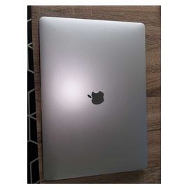 Apple MacBook Pro 2019 - 16" Intel Core i7 - 2.6 Ghz - Ram 32 Go - SSD 2 To