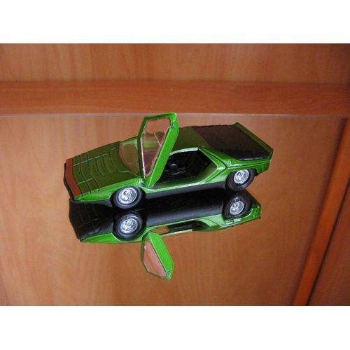 Carabo Bertone 1/43 Ème  -  Solido N°172-Solido