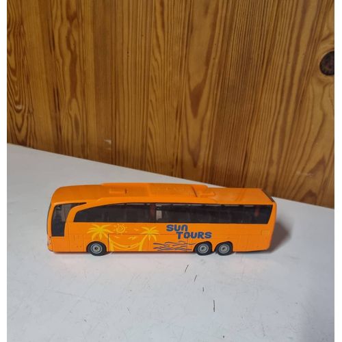 Siku 3738 Travengo Suntour Mercedes Benz Car En Métal Orange