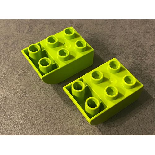 Lot de 2 LEGO DUPLO vert clair inversé pente curve 98252
