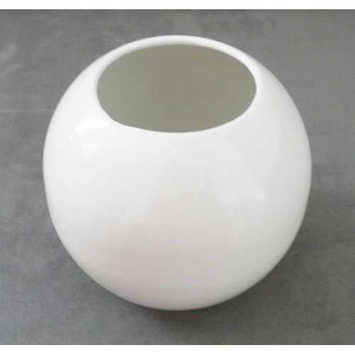 Vase rond blanc. Ceramique. 15 cm